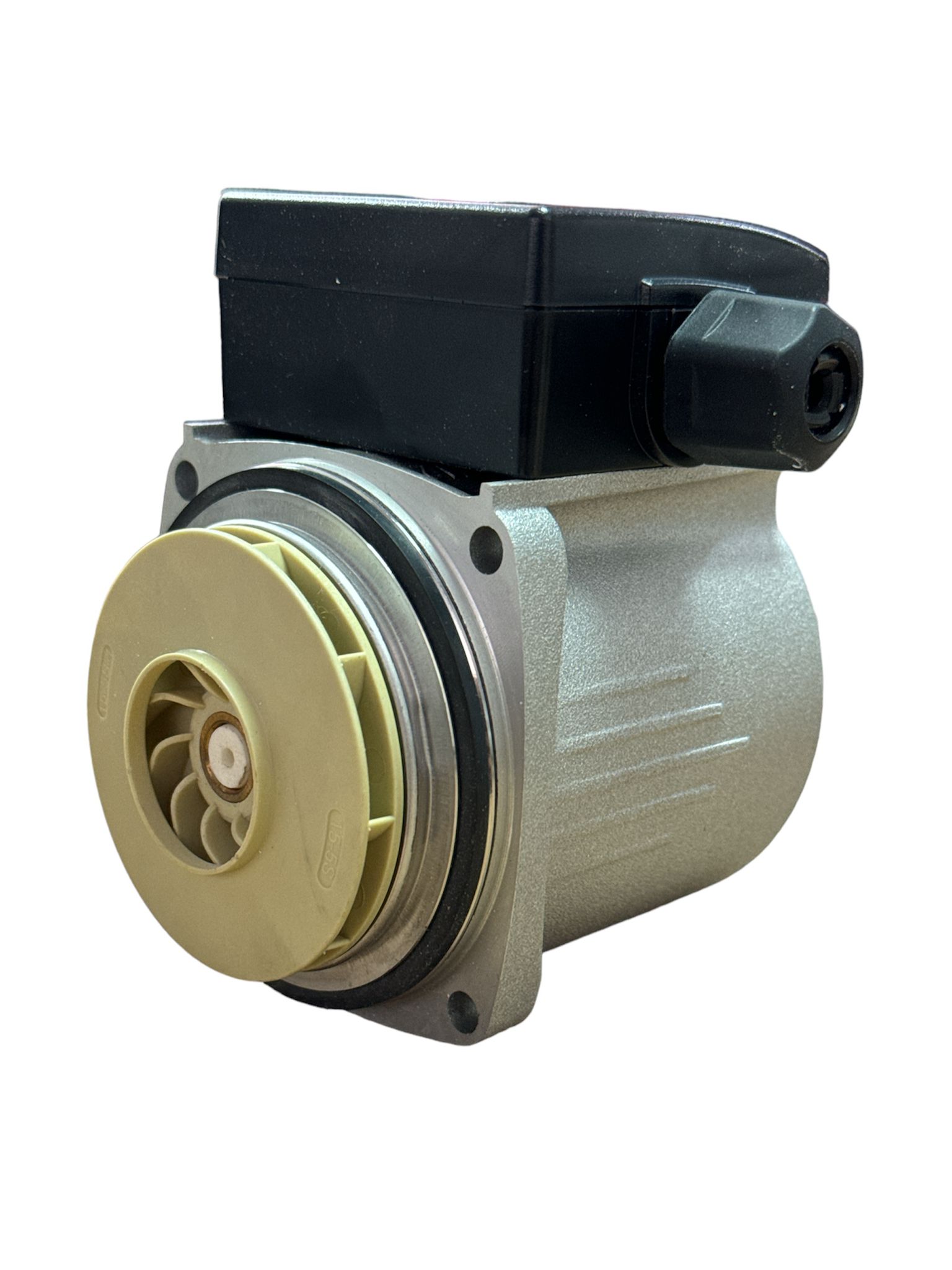 Kombi Sirkülasyon Pompası: Çalışma Prensibi, Arızaları ve Bakımı