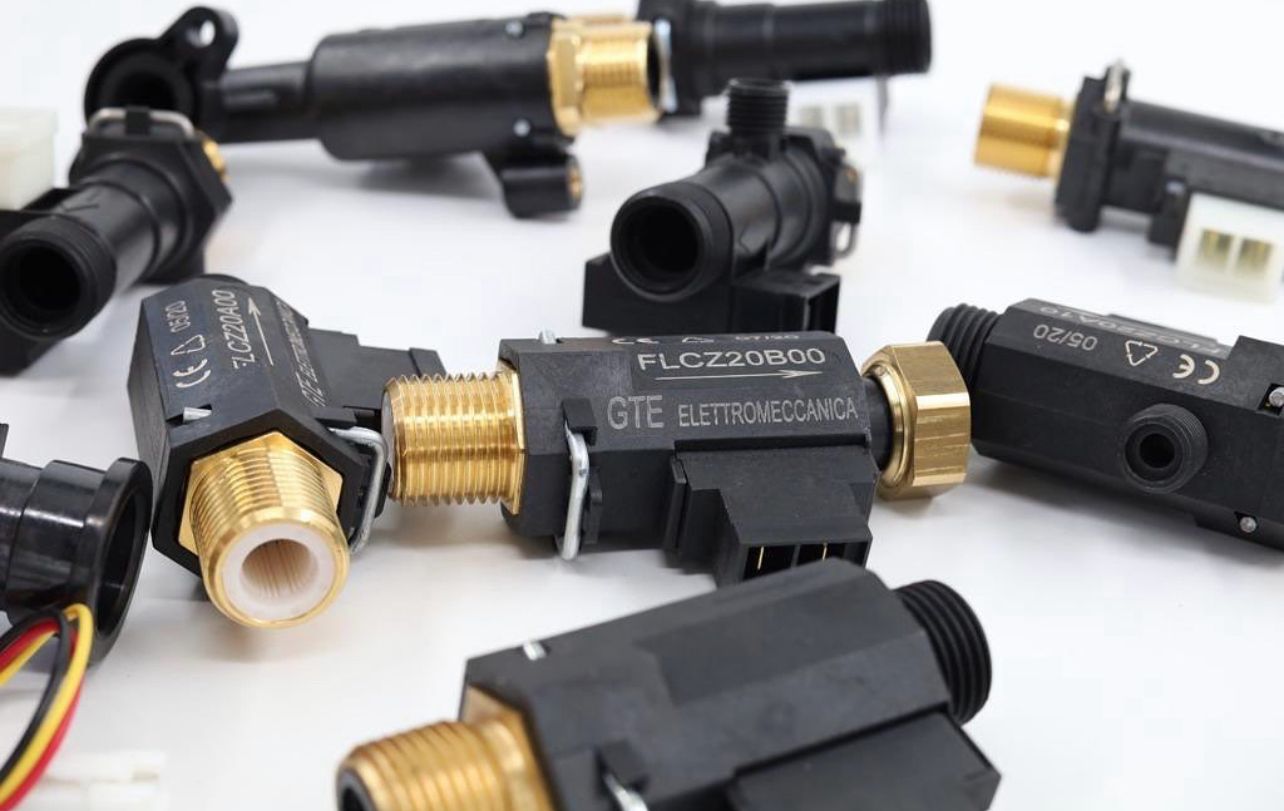 Su Akış Şalteri Demirdöküm Şofben Compact – Şofben Yedek Parçaları